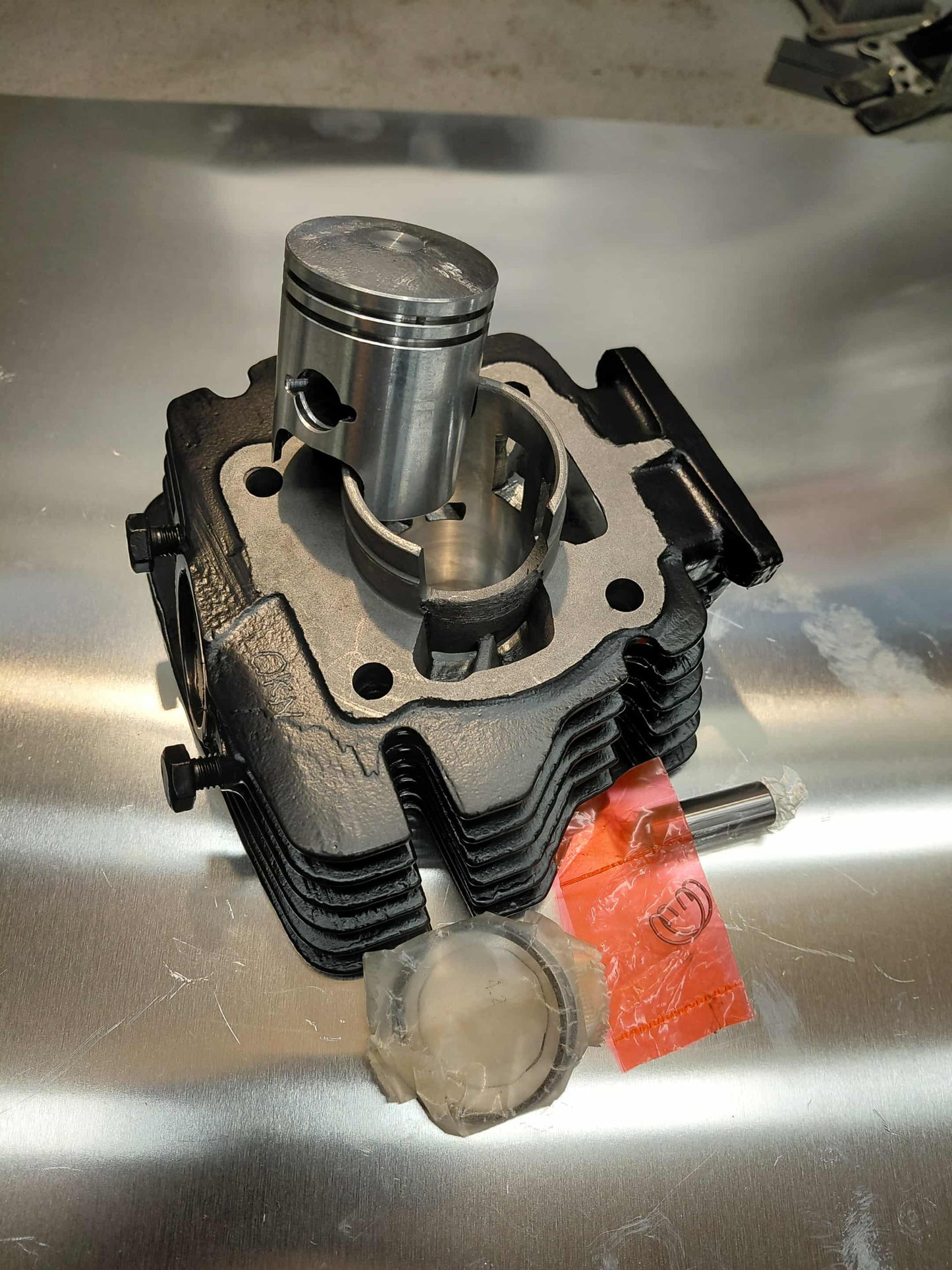 Sylinder + porting One Kick Norway replika Honda hm166 49cc