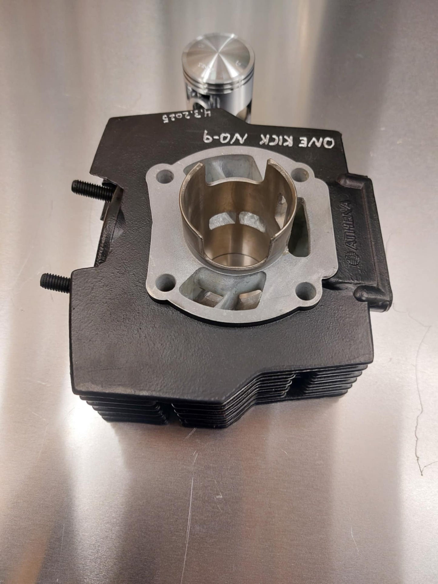 Sylinderporting One Kick Norway Athena 70